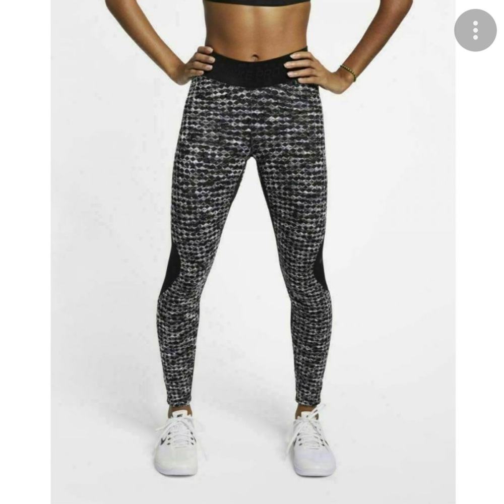Nike Pro Hyperwarm Women's 2 in 1 gym tights